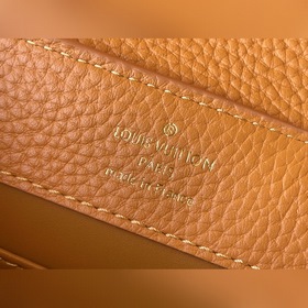 LV Модель： M59709 Оранжевая мини-сумка Изготовлена из яркой кожи