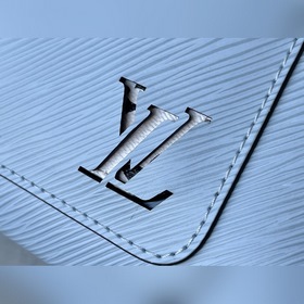 LV Модель： M59950 Синяя сумка BB Изготовлена из зернистой кожи E