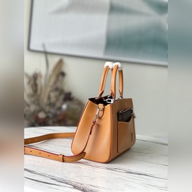 LV Модель： M59953 Маленькая сумка карамельно-коричневого цвета И