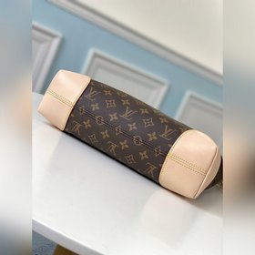 LV  Артикул： M41623 Новейшая модель 2016 года из коллекции Estre