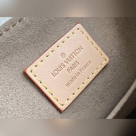LV Артикул： M40196 Черный Сумка с завязками Изготовлена из ткани