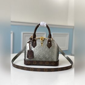 LV Артикул： M90584  Сумка Alma BB Блестящая кожа Monogram Verni
