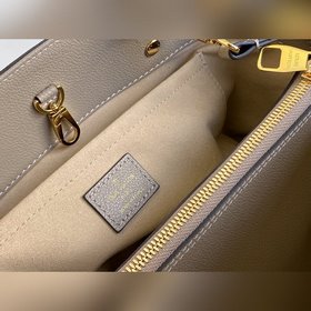 LV Модель M41048 MONTAIGNE средняя сумка с большим тиснением Иде