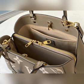 LV Модель M41048 MONTAIGNE средняя сумка с большим тиснением Иде