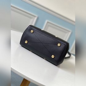 LV Модель M41053 MONTAIGNE с большим тиснением, черный, маленька