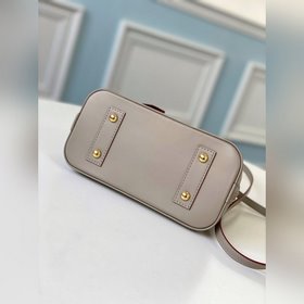 LV Модель： M57028 Слоновая кость  Сумка Alma BB Классическая фо