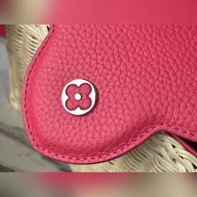 LV Ограниченная серия： M48865 Розово-красная сумка Свежий и фра