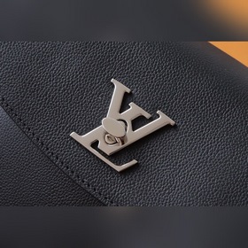 LV Артикул： M58978 Сумка, воплотившая всю суть бренда Элегантна