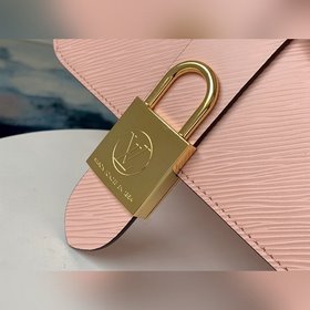 Сумка LV LOCKY BB, модель M52879, розовый Эта небольшая и стильна