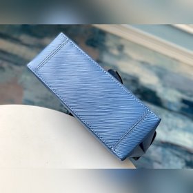 Сумка LV LOCKY BB, модель M53159, синяя Эта небольшая и стильная 