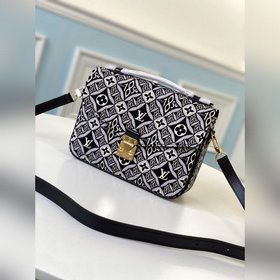 LV « » Модель： M57272 Сумка Pochette Métis В зимней коллекции 202