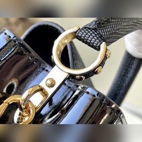 LV Артикул： M59269 Мини-сумка Вдохновленная дизайном палетки дл