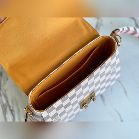 LV Модель： N50053 CROISETTE Компактный и современный дизайн Сумк