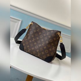 LV Модель M45353  Odeon Маленькая сумка Сумка из ткани Monogram 