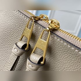 LV Сумка Melie Артикул： M45522 Светло-коричневый Эта сумка Meli