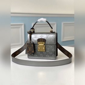 LV Артикул： M90576 Сумка Spring Street Изготовлена из лакированн