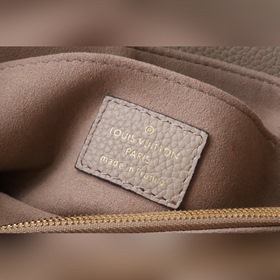LV Модель M46008 Первый слой кожи Сумка BB представляет собой  и
