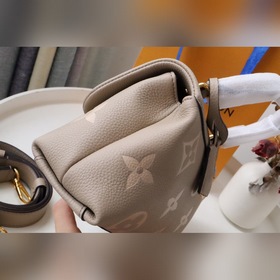 LV Модель M46008 Первый слой кожи Сумка BB представляет собой  и