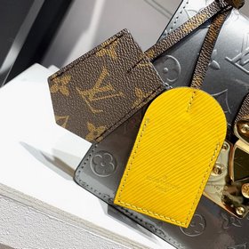 LV 【Сумка SPRING STREET】 Модель M90376, серебристый Сумка Spring