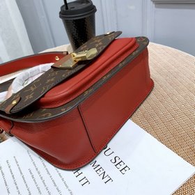 LV Vaugirard Маленькая сумка-почтальон Модель： M44548 Красная Пок