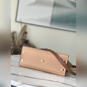 LV Модель： M20633 Средняя сумка из элегантной кожи Боковые част