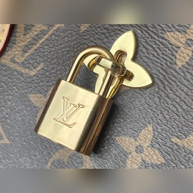LV Артикул： M43551 Сумка-тоут из желтой кожи Эта практичная сум