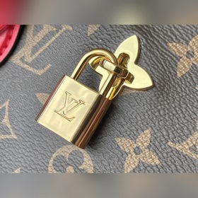 LV Артикул： M43553 Сумка-тоут макуно-красная Эта практичная сум