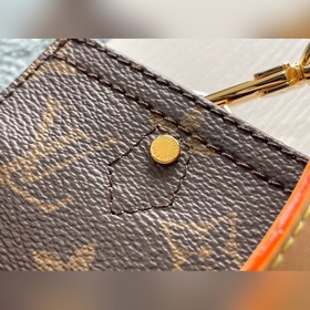 LV Артикул： M43893 Большая сумка Мягкая, складная и вместительна