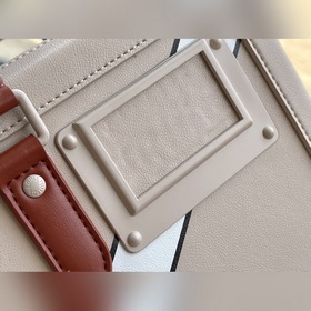 LV Модель： M44952 Серый чемодан Soft Trunk с шелкографией Квадра