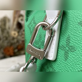 LV Артикул： M46113 Зеленая сумка-тоут небольшого размера Классич