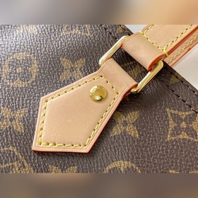 Дорожная сумка LV All-In Артикул： M47029 Минималистичный инновац