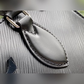 LV Модель： M56780 Черная сумка Grenelle Tote Small Сумка из зерн