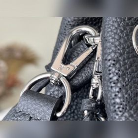 LV Модель： M59200 Черная сумка Bella Tote Изготовлена из мягкой 