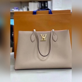 LV Артикул： M57345 Абрикосовый Новинка весны-лета 2021 — сумка 