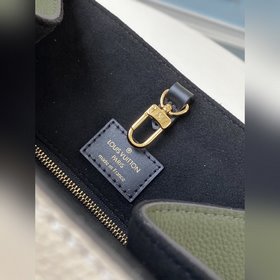 LV Модель M45388 Новая сумка Fold Tote Small Изготовлена из ткани