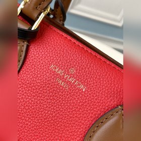 LV Модель M45389  Складная сумка среднего размера Изготовлена из