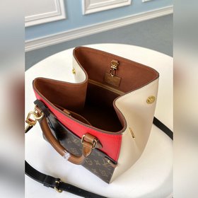 LV Модель M45389  Складная сумка среднего размера Изготовлена из