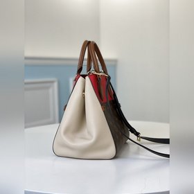 LV Модель M45389  Складная сумка среднего размера Изготовлена из