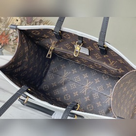 LV Артикул： M59264 Серия Louvre Сумка Noé Дно сумки укреплено ко
