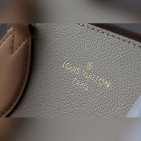 LV Модель M45409 Средняя сумка FOLD TOTE Новая сумка среднего раз