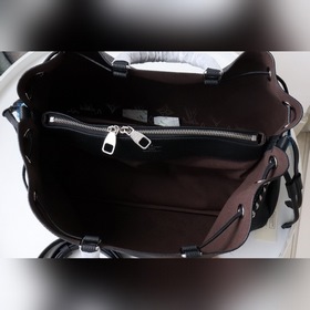 LV Сумка Bella Tote Артикул： M59200 Изготовлена из мягкой кожи с
