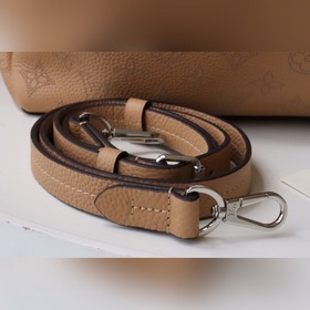 LV Bella Tote сумка Артикул： M59200 Изготовлена из мягкой кожи 