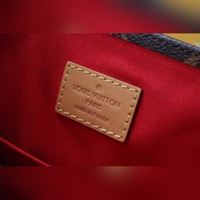 LV [Артикул： M45847] Сумка Sac Plat Mini Эта классическая сумка 