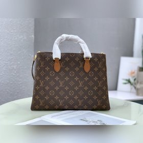 Сумка LV LU Flower Эта практичная сумка идеально подходит для ра