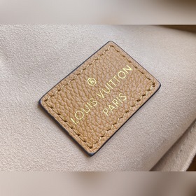 LV Артикул： M57689 Оранжевая сумка LOCKME BUCKET Вдохновлена су