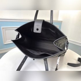 LV Артикул： M60725 Самая выгодная покупка среди мужских сумок По