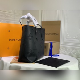 LV Модель： M57290 Сумка Cabas Voyage Изготовлена из материала Tau