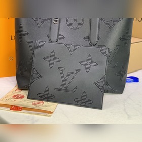 LV Модель： M57290 Сумка Cabas Voyage Изготовлена из материала Tau
