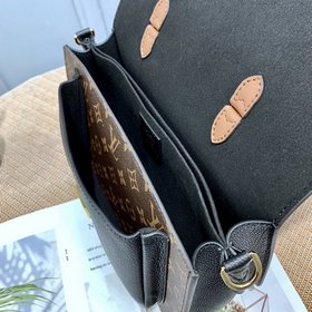 LV Vaugirard Маленькая сумка-почтальон Артикул： M44354 Черный Т