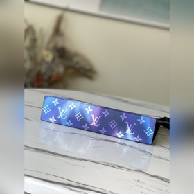 LV Артикул： M45941 Ручная сумка в цвете «аврора» Просторное вну